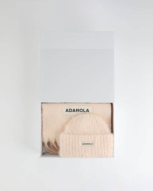 Box Set Beanie and Scarf - Light Pink